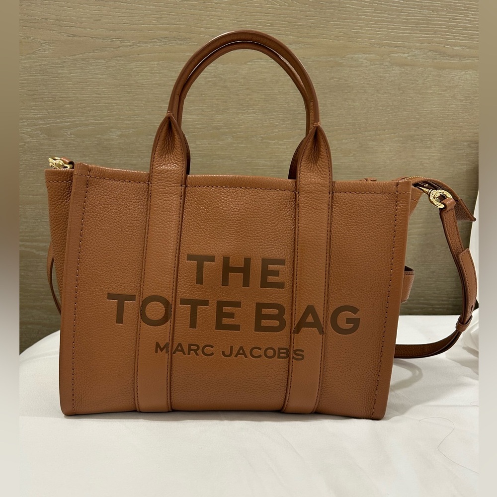 Marc Jacobs Medium Leather Tote Bag Argan Oil